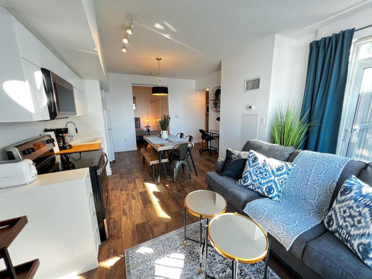 Simply Comfort. Elegant Apartments Dan Lecki Торонто Екстериор снимка